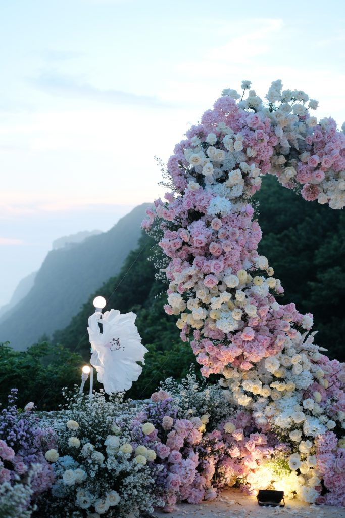 FIX elegant Bali Flower Decor proposal styling