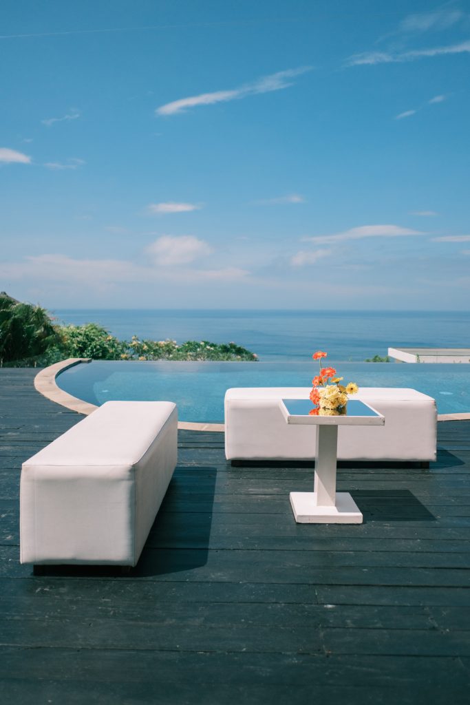 FIX Indian wedding celebration overlooking Bali ocean