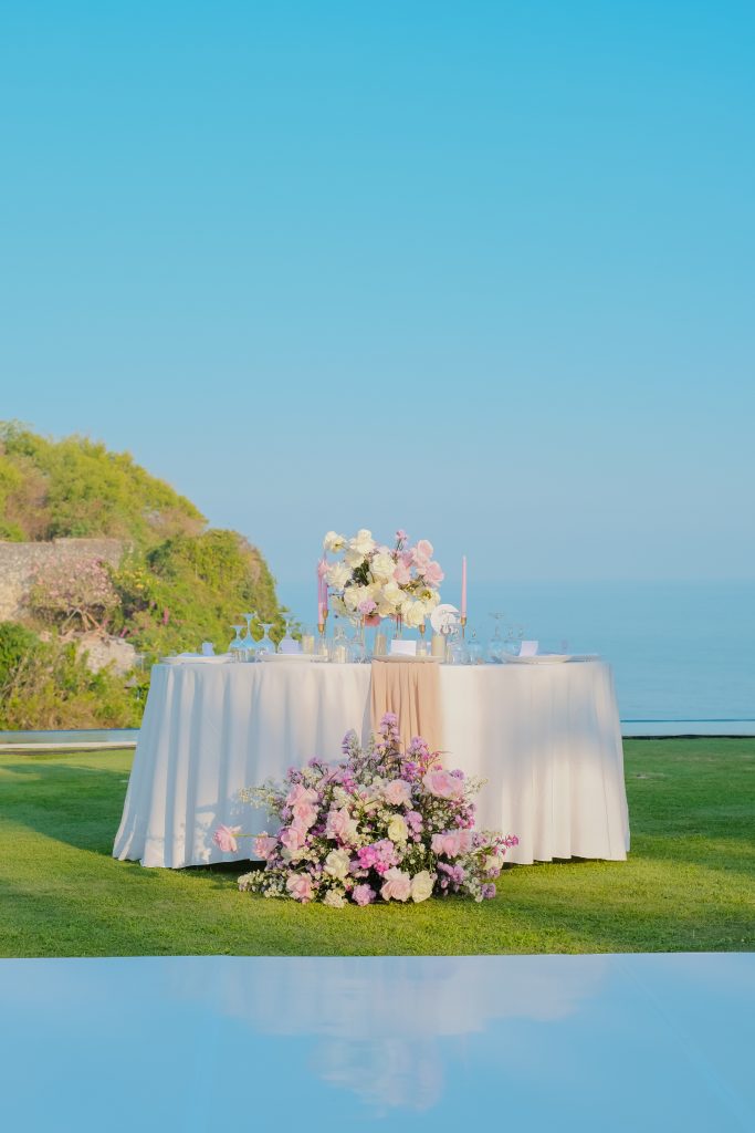 [Organza floral details on dinner tables]